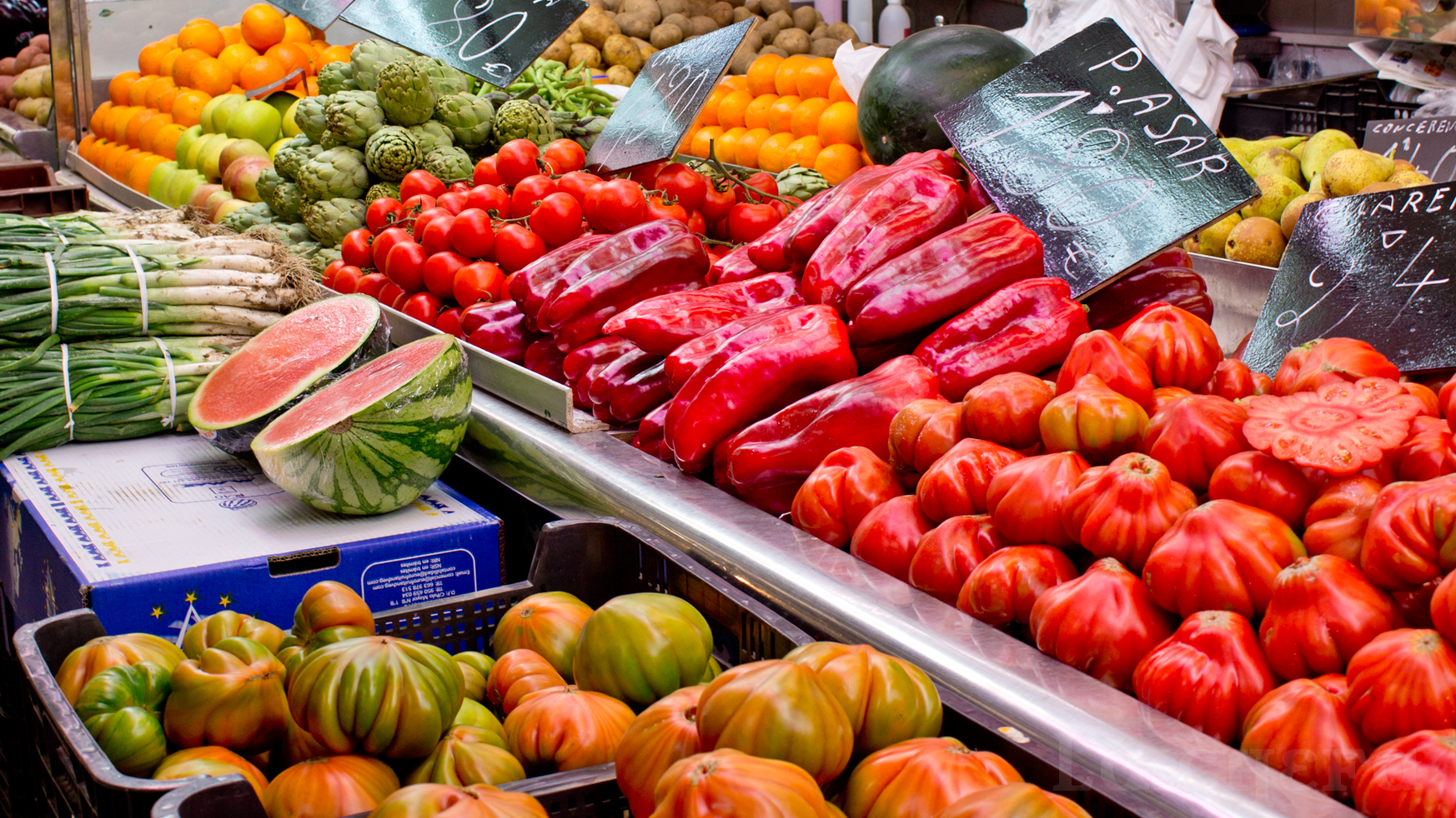 Mercados Municipales de Distrito. Subasta de puestos