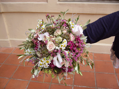 Trabajos Nupciales. Alumnos de 1º Curso de Oficial florista. Trabajos Nupciales. Alumnos de 1º Curso de Oficial florista.