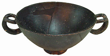 Copa de barníz negro