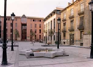 Plaza de Nápoles y Sicilia