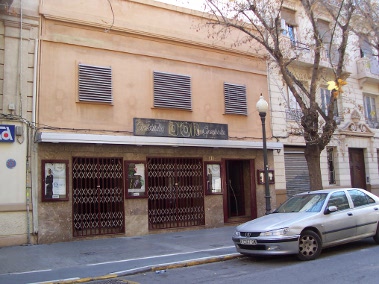 fachada CINES D´OR2.JPG