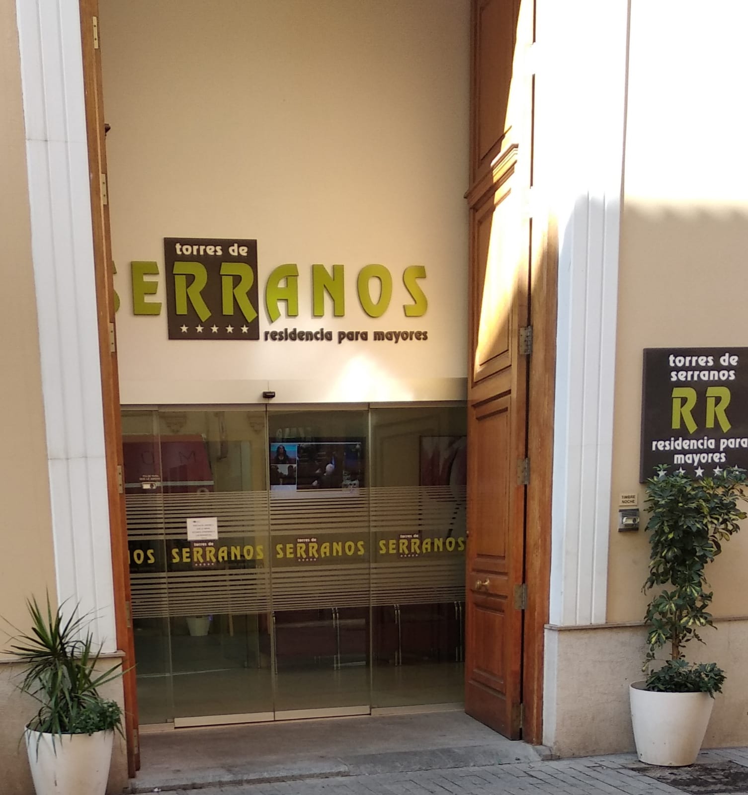 Res. Torres Serranos.jpg Res. Torres Serranos.jpg