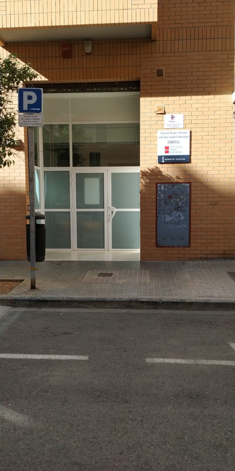 centro dia torrefiel.jpeg