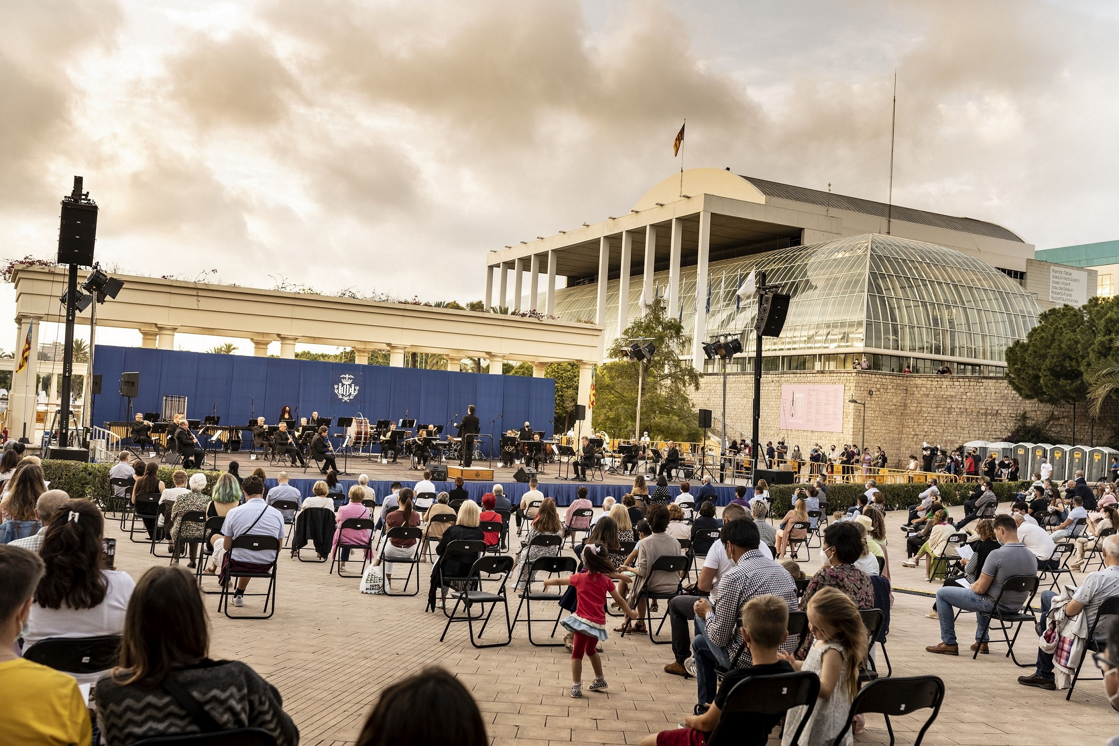 La Banda Sinfónica Municipal interpreta “Música de ayer, de hoy y de  siempre” en los Jardines del Palau